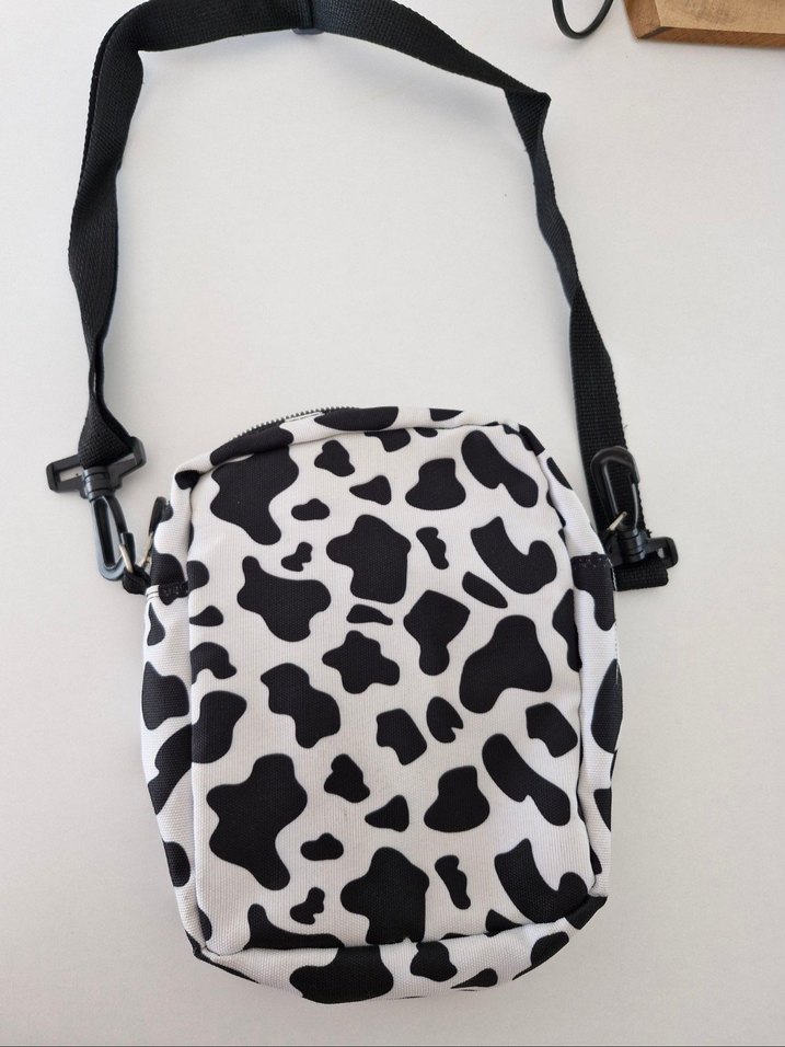 İnek Desenli Kol Çantası - Görsel 3