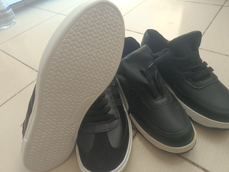 Siyah Bağcıklı Spor Ayakkabı - Görsel 2