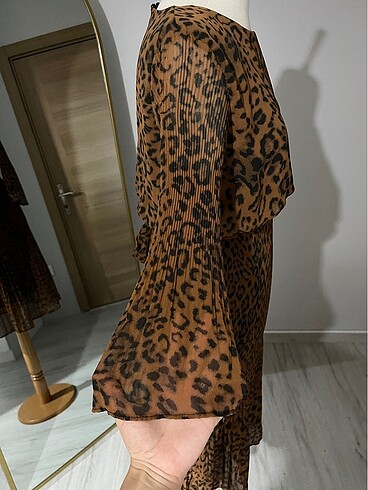 40 Beden Leopar elbise