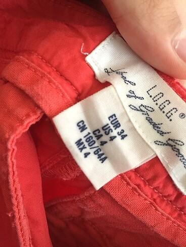 34 Beden kırmızı Renk Kırmızı H&M kot şort