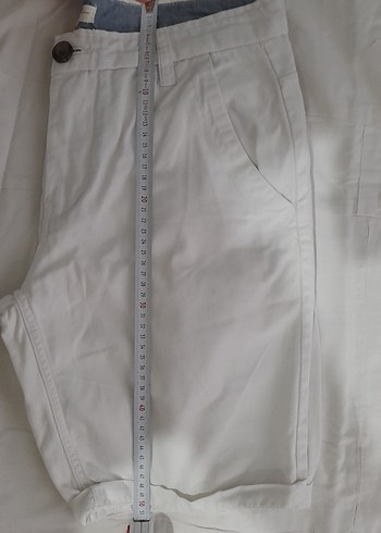 Düğmeli Beyaz Midi Erkek Şort - Görsel 7