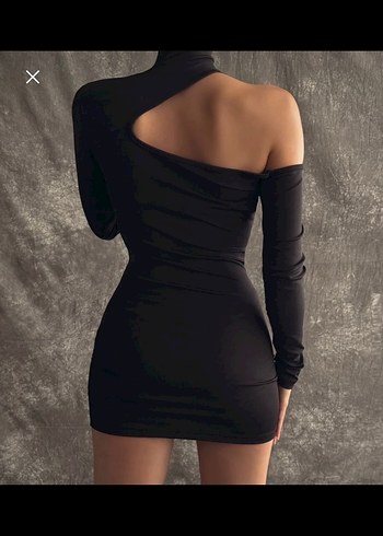 Siyah Asimetrik Yaka Mini Elbise - Görsel 2