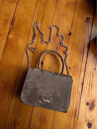 Guess Çanta????