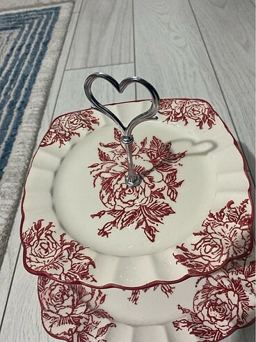 Beden kırmızı Renk Sunumluk