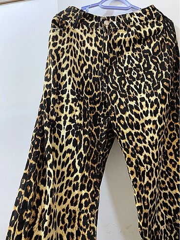 l Beden çeşitli Renk Leopar pantolon