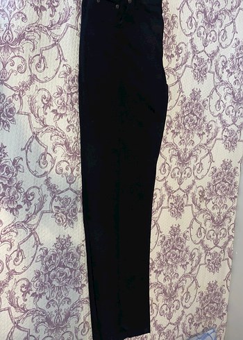 Erkek ve kadın Siyah Drapeli Kumaş Pantolon - Görsel 2