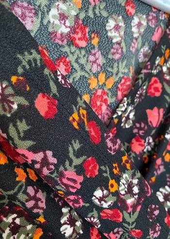 Çiçek Desenli V Yaka Bohem Midi Elbise - Görsel 5