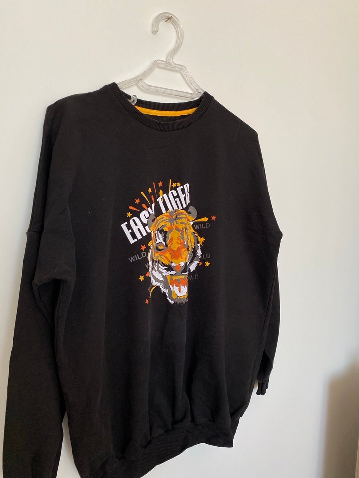 Siyah Baskılı Kadın Sweatshirt - Görsel 4