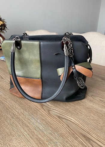 Tokalı Kadın Deri Çanta - Haki Renk - Görsel 4