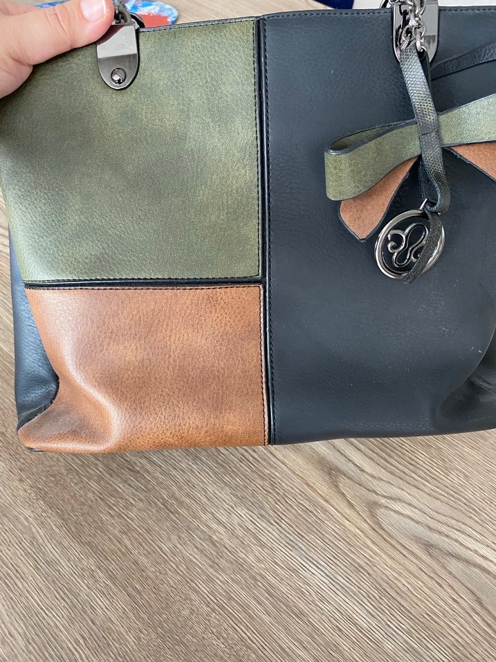 Tokalı Kadın Deri Çanta - Haki Renk - Görsel 3