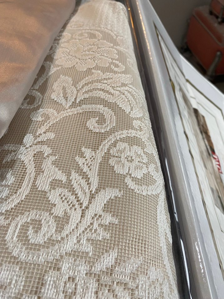 Nakışlı Bej yatak örtüsü takımı - Görsel 2