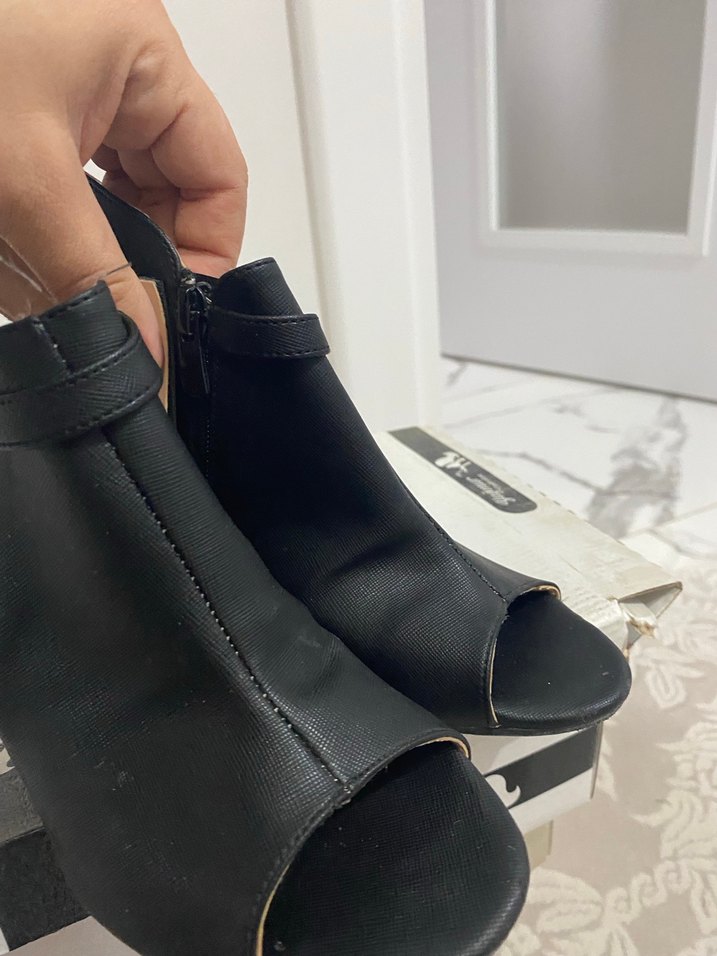 Siyah Stiletto Topuklu Bot - Görsel 4