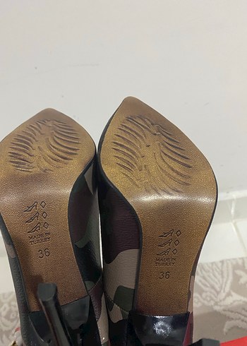 Kahverengi Kamuflaj Desenli Kürklü Stiletto - Görsel 2