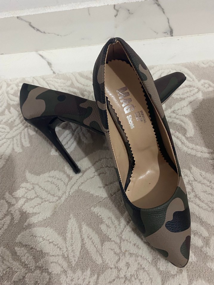 Kahverengi Kamuflaj Desenli Kürklü Stiletto - Görsel 4