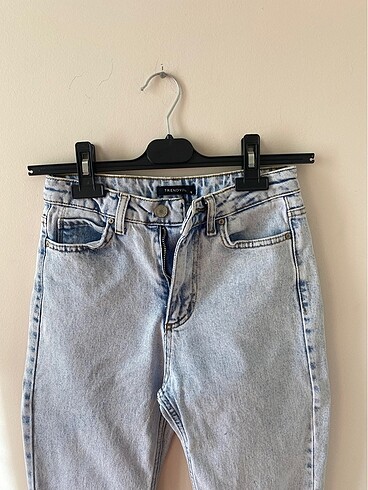 Trendyol & Milla BUZ MAVİSİ FLARE JEAN