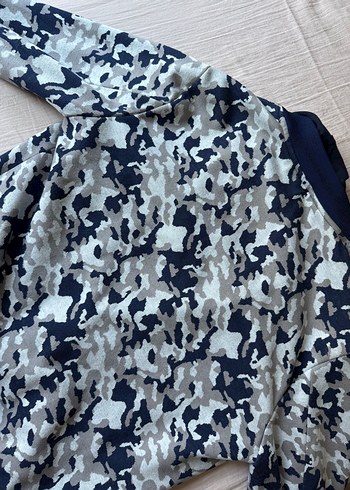 Zara Kapüşonlu Kamuflaj Desenli ceket - Görsel 6