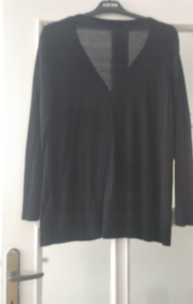 Siyah Uzun Kollu Düğmeli Midi Hırka - Görsel 3