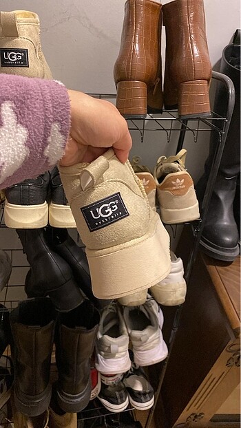38 Beden Kadın bot Ugg