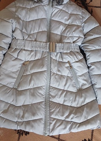 Kürklü Kapüşonlu Kız Çocuk Gri Mont - Görsel 6