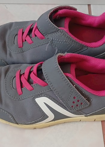 Decathlon Kız Çocuk Gri Sneaker Velcro Bağcıklı