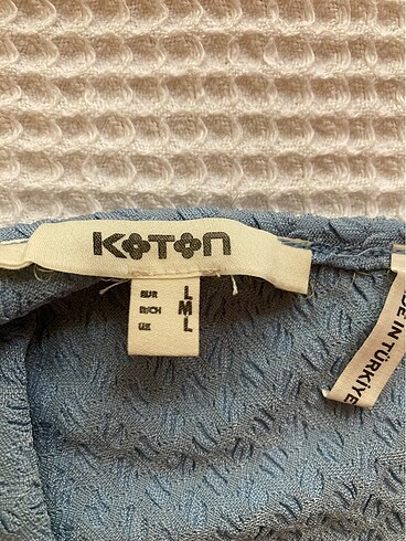 l Beden Koton Tek Omuz Sırt Detaylı Bluz Crop Top