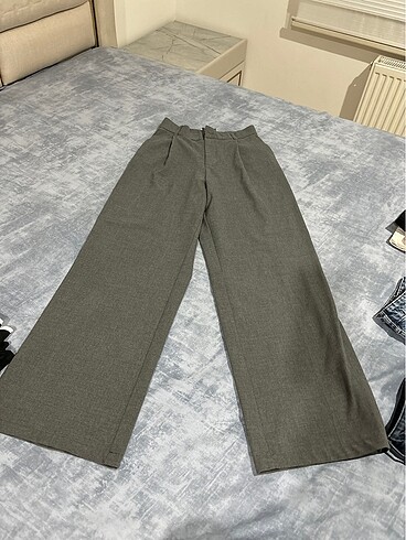 Gri geniş pantolon