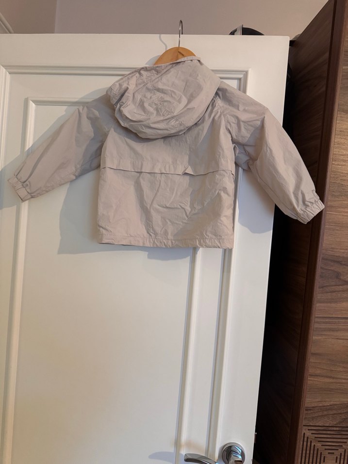 ZARA Fermuarlı Erkek Çocuk Yağmurluk - Görsel 2