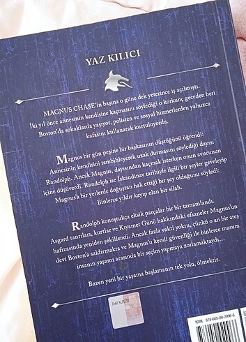  Magnus Chase - Rick Riordan
