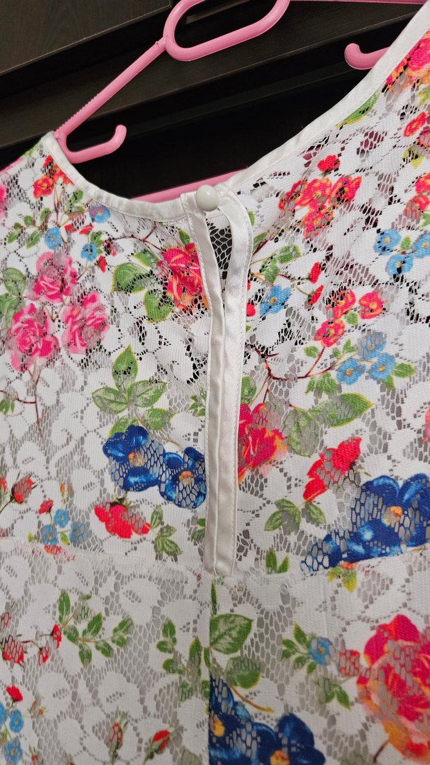 Çiçekli Dantel Detaylı Midi Elbise - Görsel 5