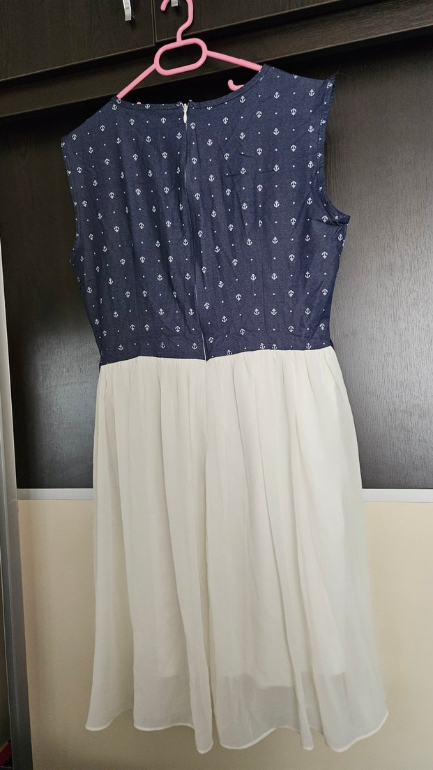 Gri-Beyaz Pilili Elbise - Görsel 4