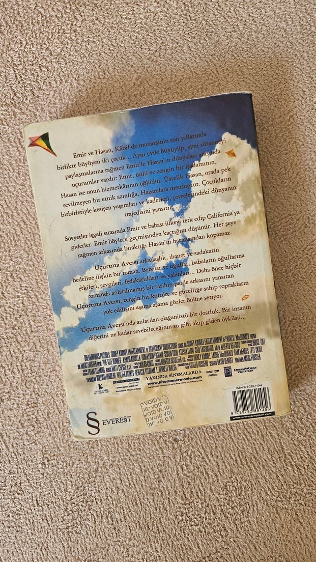 Uçurtma Avcısı - Khaled Hosseini - Görsel 2