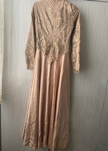 Dantel Detaylı Bej Uzun Abiye Elbise - Görsel 4