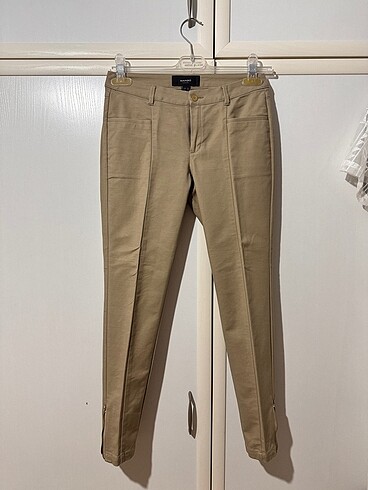 Mango Mango resmî pantolon