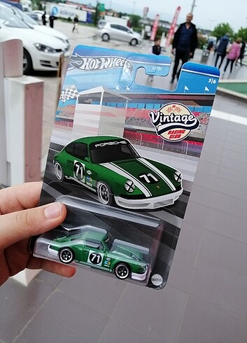  Hotwheels vintage porshe 1971 