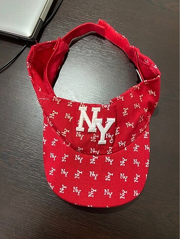 NY şapka