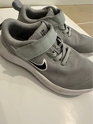28 Beden gri Renk Nike Erkek çocuk spor ayakkabısı