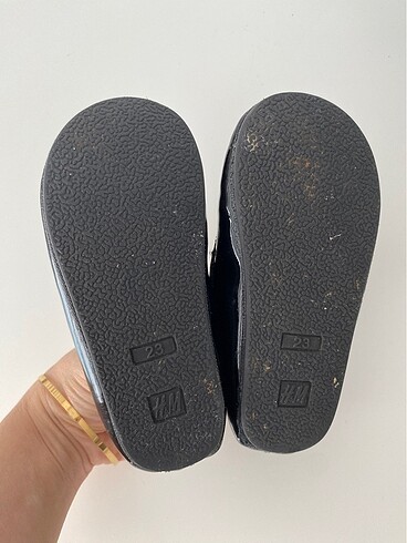 23 Beden siyah Renk H&M kız bebek babet