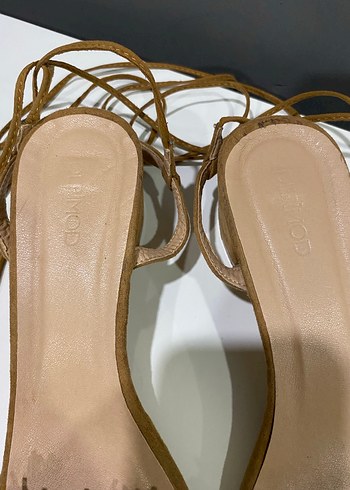 Derimod püsküllü bohem sandalet - Görsel 5