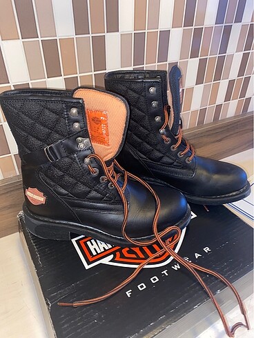 Harley Davidson Harley Davidson Kadın Bot