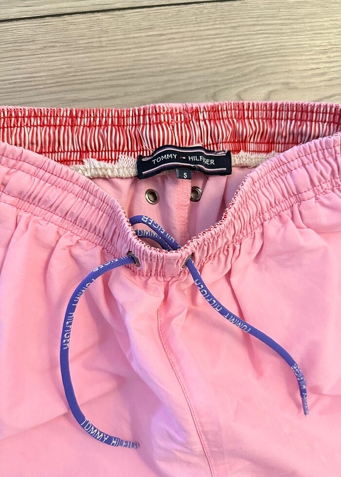 tommy hilfiger deniz şortu - Görsel 2