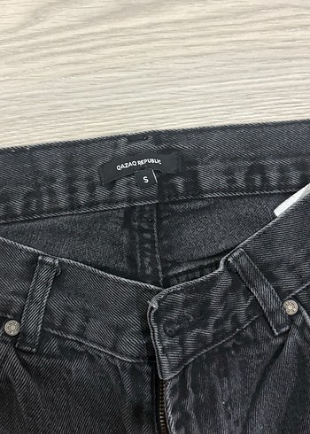 Siyah Loose Fit Midi Kot Pantolon - Görsel 2