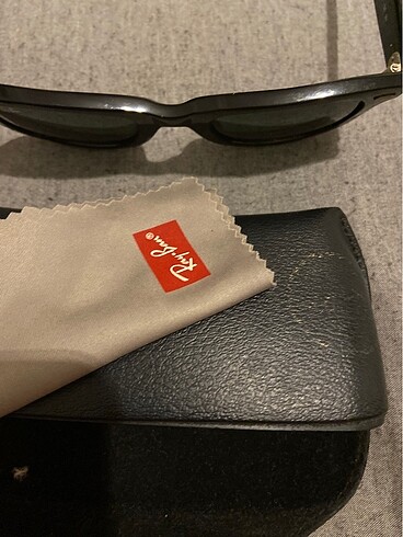  Beden siyah Renk Ray ban güneş gözlüğü