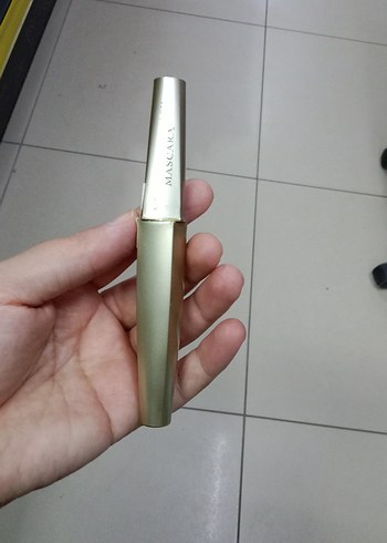 Bej Renkli Maskara - Görsel 3