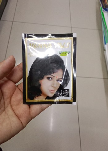 Siyah Saç Boyası Paketi - Görsel 2