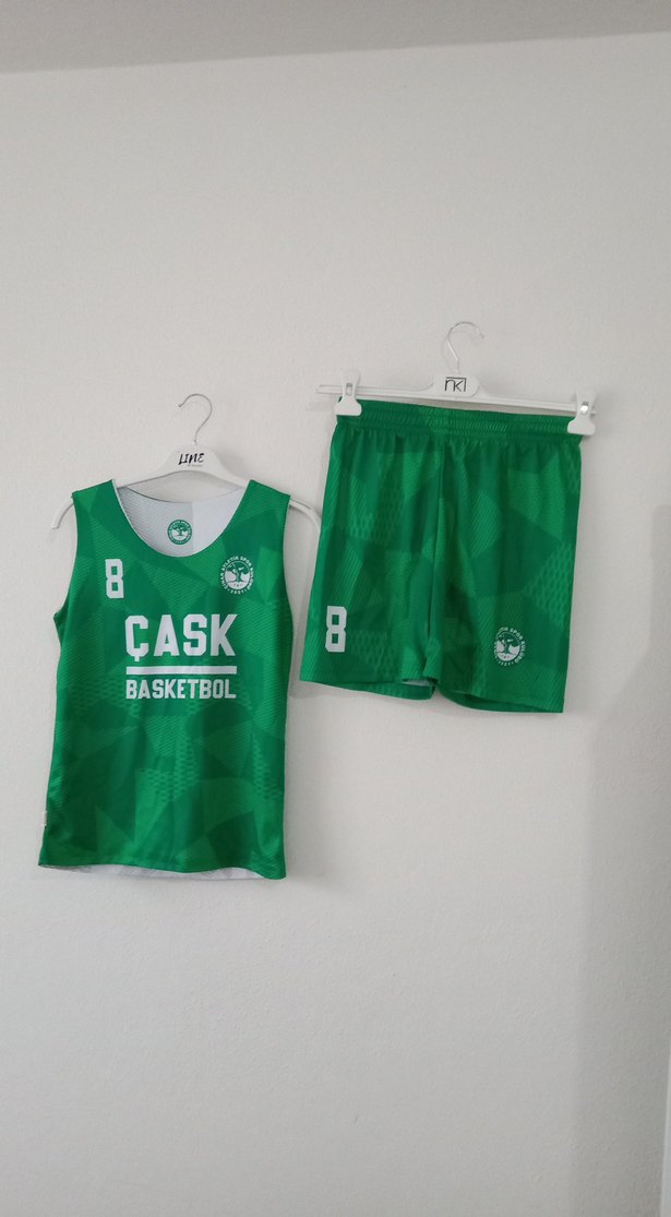 Yeşil Erkek Basketbol Atlet ve Şort Takımı - Görsel 2