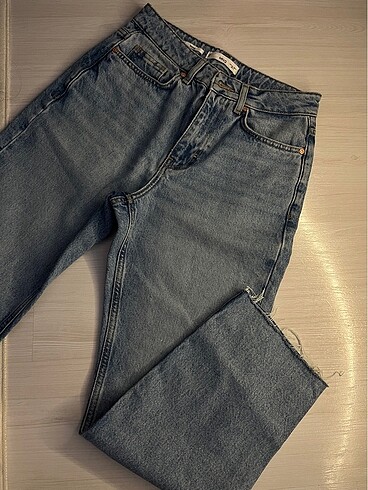 Mango Jeanss????