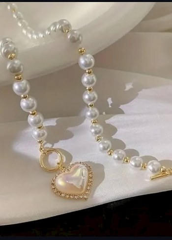 Accessorize İnci Boncuklu Midi Kolye Kalp Detaylı