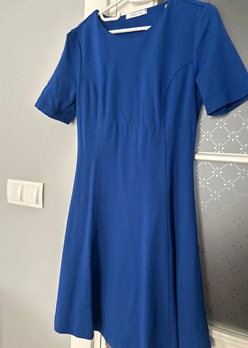 s Beden Mavi Kısa Kollu Midi Elbise