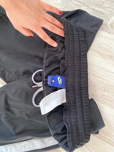 s Beden siyah Renk Orjinal nike eşorfman altı
