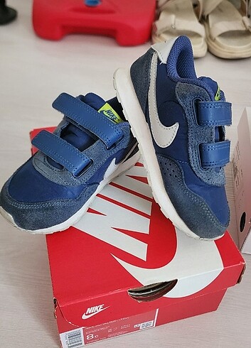 25 Beden Nike Ayakkabı 25 Numara